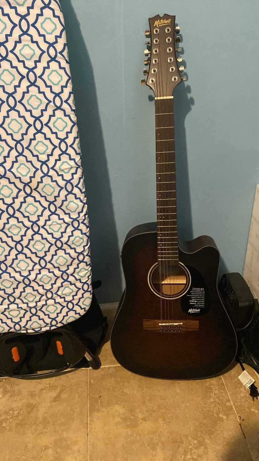 12 String guitar Requinto