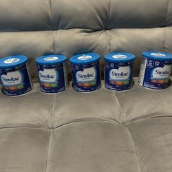4*** Cans Of Sealed Similac 