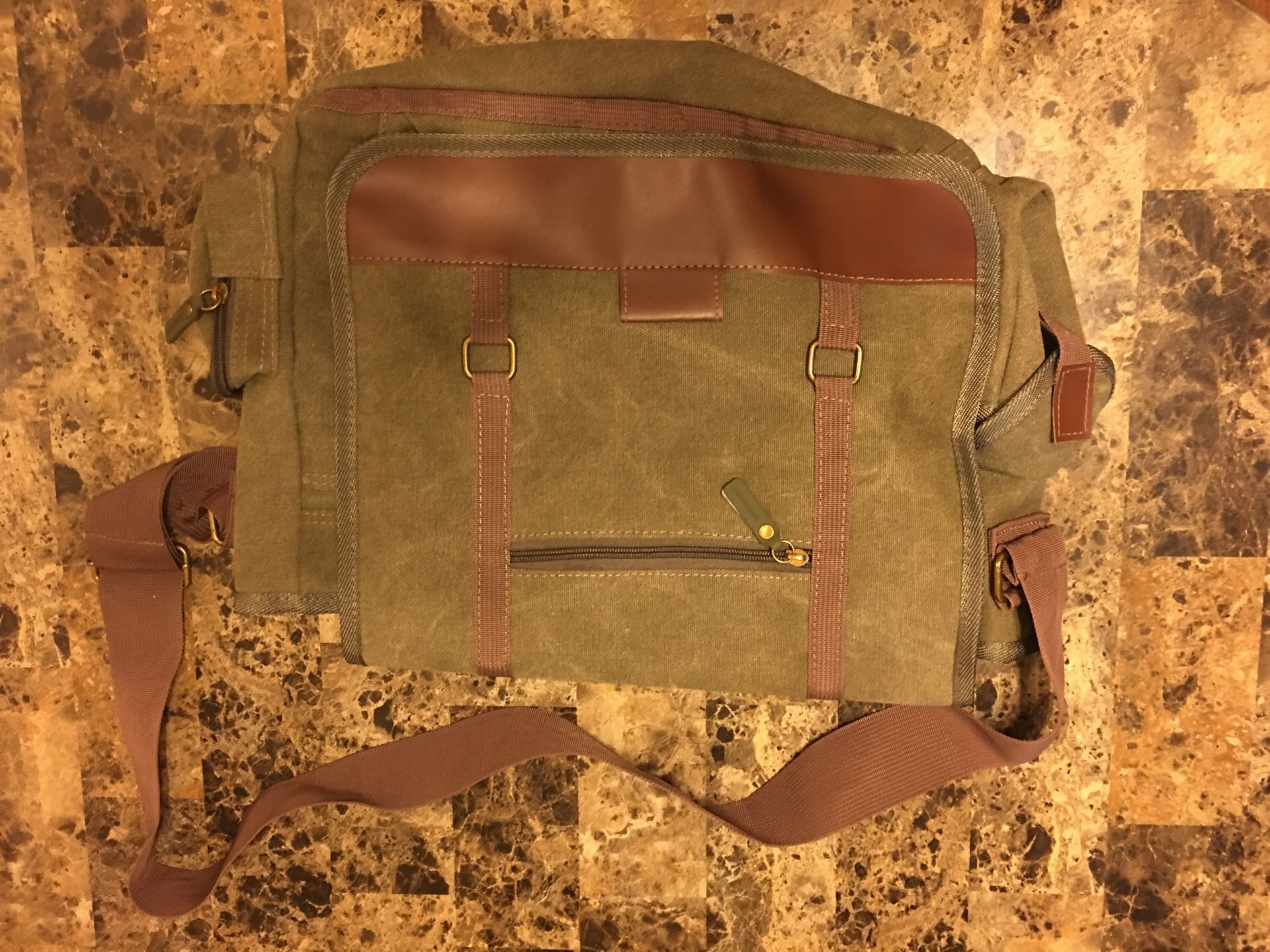Sovrano Messenger Bag