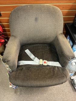 Swivel Rv Chair From 94’tioga Fleetwood