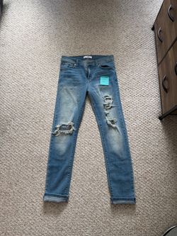 Fashion Nova Ripped Skinny Jeans Size 32