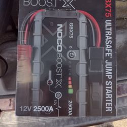 NOCO BOOST X:  12-Volt 2500 Amp Lithium Jump Starter