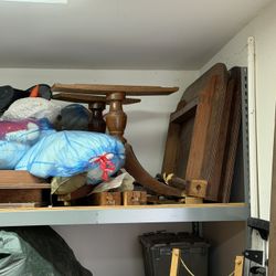 Dining table Free Legs And table Top In The Picture