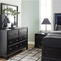 Queen Bedroom Set 