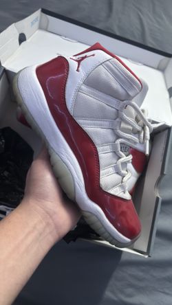 Jordan 11 Cherry
