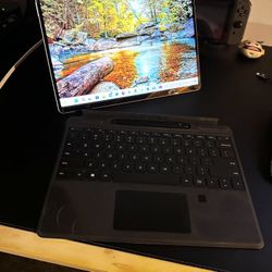 Surface Pro 8 i5 512GB 8GB RAM