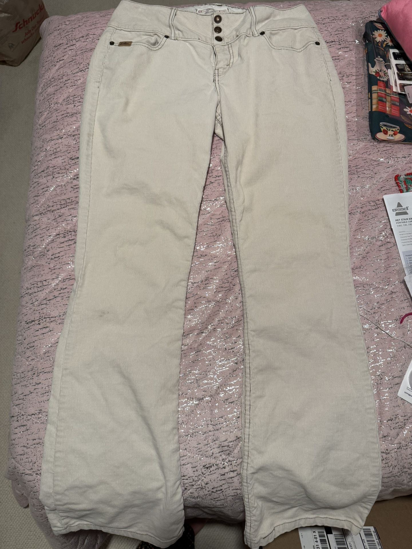 Womens Size 6 Vintage Levi Strauss Corduroy Off White Flare Super Low Stretch Bootcut Pants