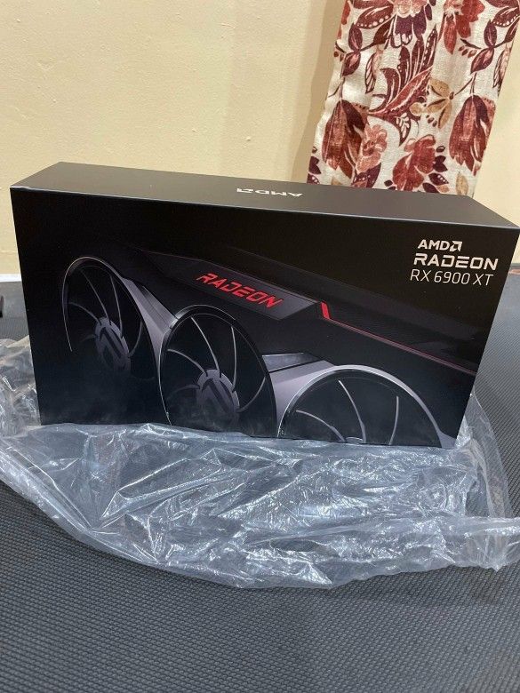 AMD Radeon RX 6900 XT Founders Edition