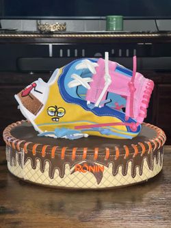 Ronin “SpongeBob” Glove