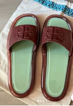 Tory Burch Bubble Slide  “Size 8”