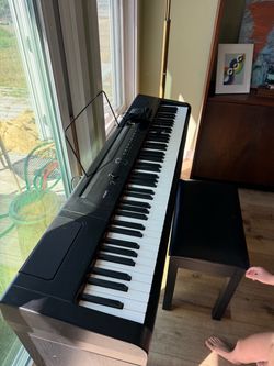 Artesia PA-88h weighted electric piano