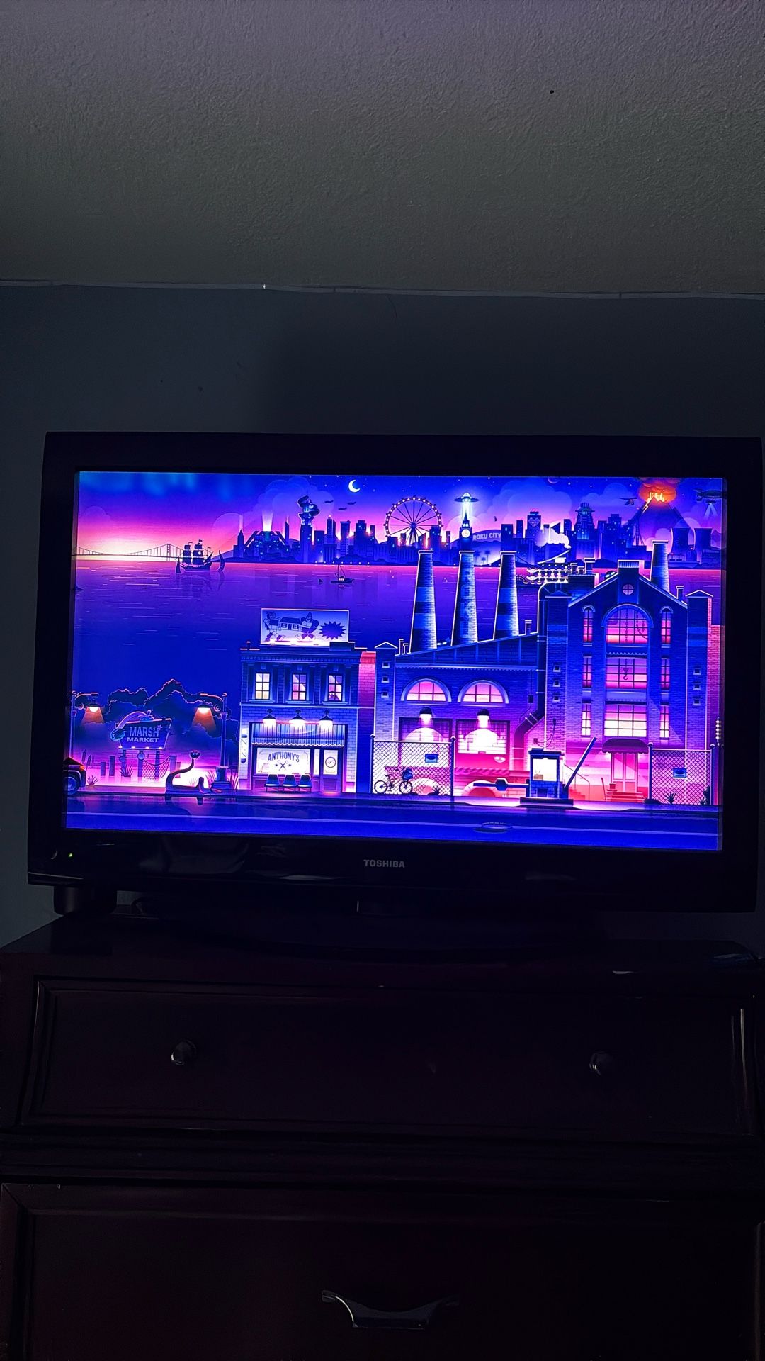 35” TOSHIBA TV