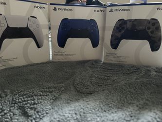 PS5 Controllers