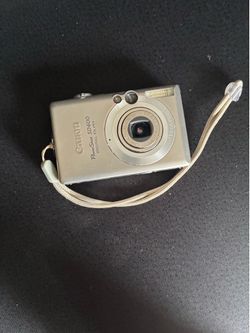 Canon PowerShot SD600 Digital ELPH 6.0 MP 3x Zoom Built-in Flash USB