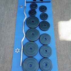 adjuntable dumbbell weight set 40lbs total. pius curl bar