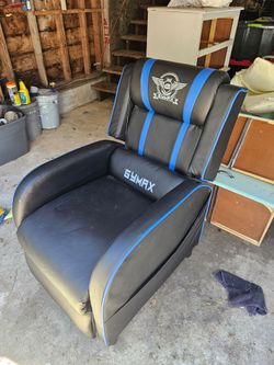 Gaming chair