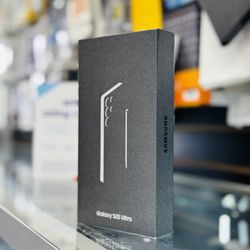 Samsung S25 Ultra (Factory Unlocked) 