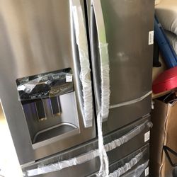 Whirlpool Refrigerator French Door New