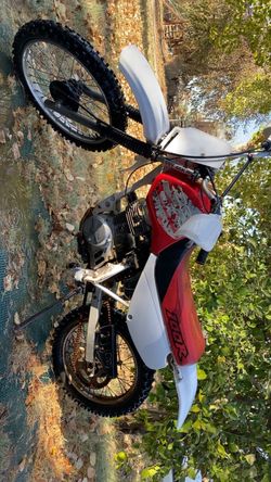1999 Honda dirtbike XR100R