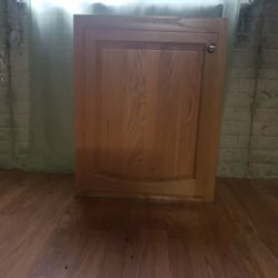 2 Shelf Cabinet