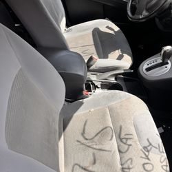 Pair Of Front Seats For 2012 Sentra