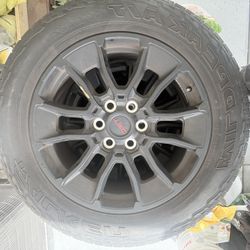 Tundra 265/60 R20