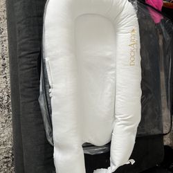 Docka Tot Grand And DELUX ( Infant & Toddler)