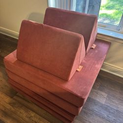Nugget Couch