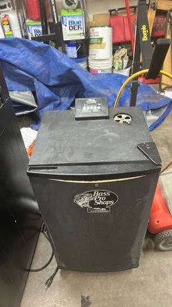 Bass Pro Shops Masterbuilt Electric Smoker