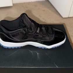 Jordan 11 Retro Low