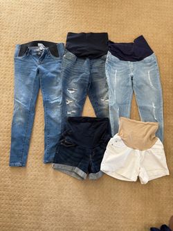 Maternity Clothes Size Small