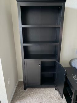 5 Shelf Bookcase w/ doors