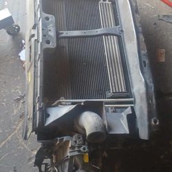 04 Vw Touareg Radiator Support Assembly 
