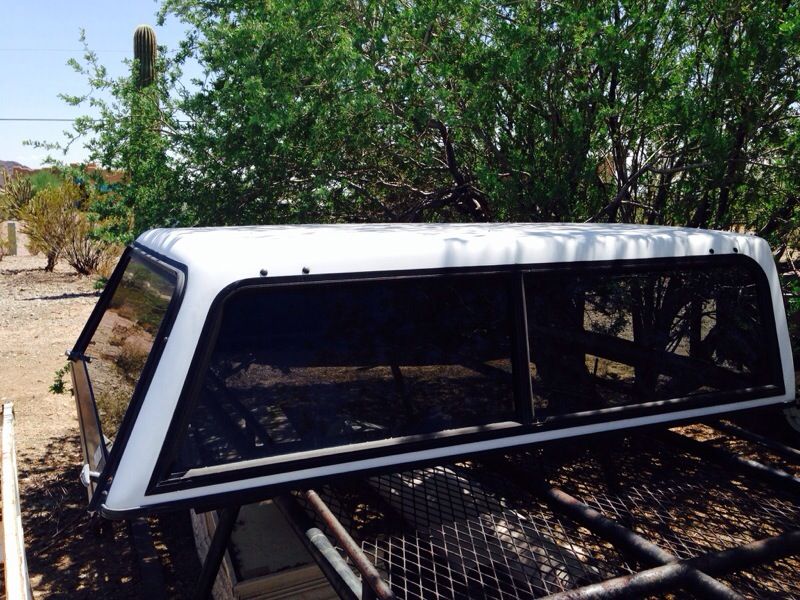 88-98 Chevy Short Bed Camper Shell White