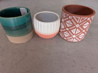 Plant pots