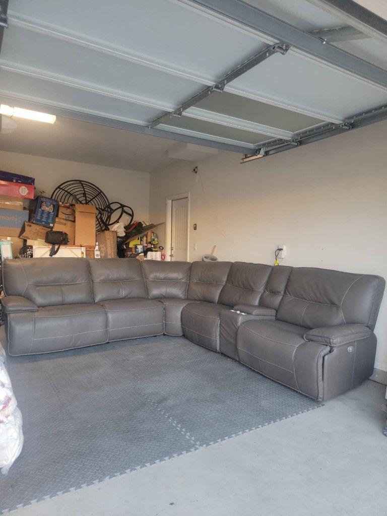 6 Piece Sectional w/ 2x Electric Recliners