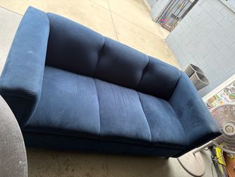 Free Sofa Couch
