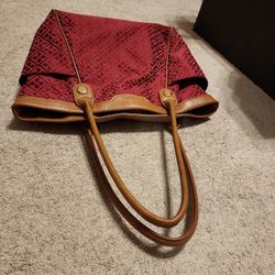 Tommy Hilfiger Womens Purses