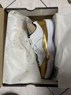 Jordan 11 Low “Closing Ceremony