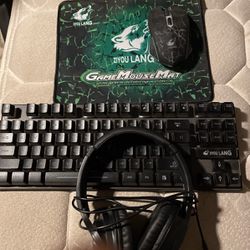 Wireless Keyboard And Mouse W/ Bluetooth Headphones 