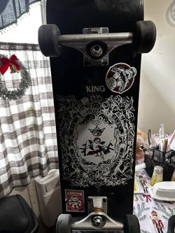 Skateboard With Independent Wheels And Parts