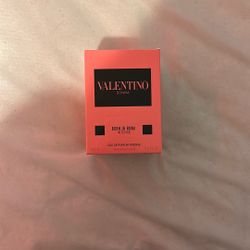 Valentino Donna Born In Roma Intense