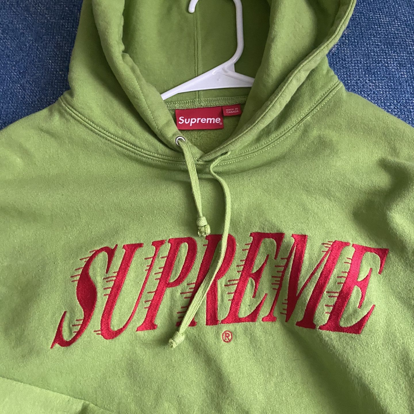 Supreme Hoody