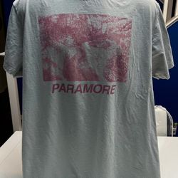 Paramore Band Forest Distressed T-Shirt Gray  Graphic Tee – Unisex XXL