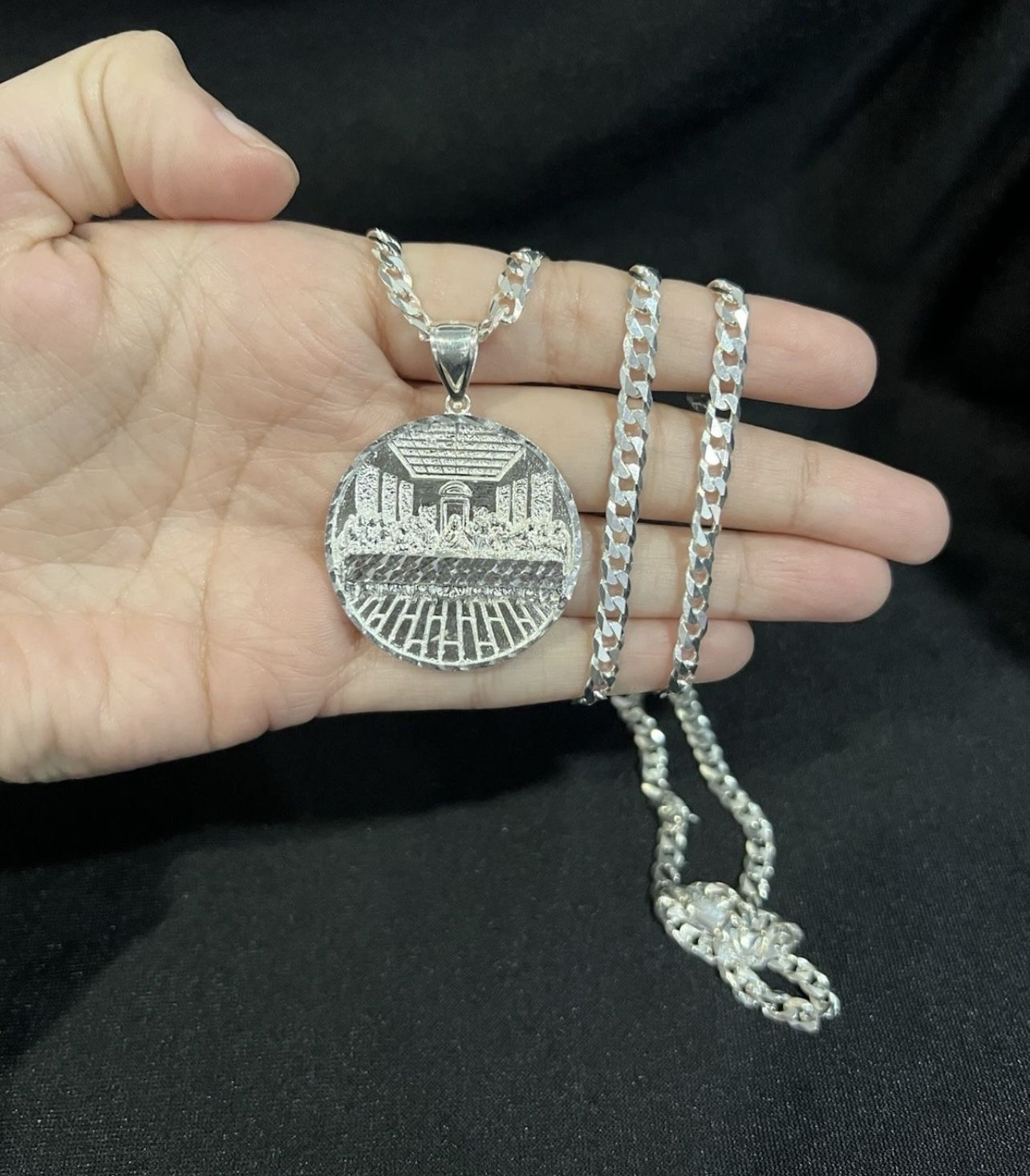 925 Sterling Silver Big Apostles Last Supper Ultima Cena Medal Curb Chain