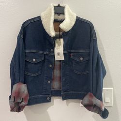Women’s Levi Strauss Denim Jean Jacket Sz S