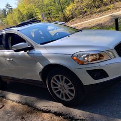 2010 Volvo XC60 T6 Crossover All-wheel Drive Like New SUV