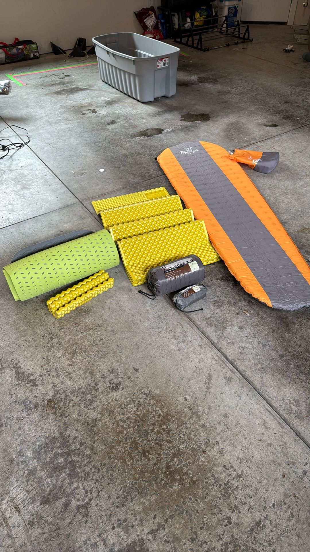 Camping/hiking Sleeping And Sitting Pads