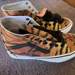 Tiger Vans Size 7 
