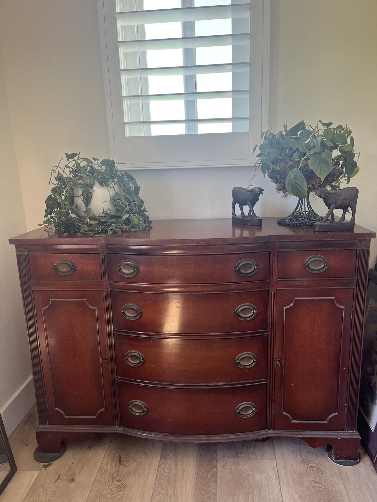 Antique Mahogany Sideboard Buffet